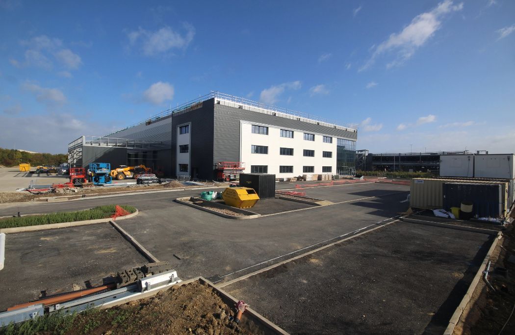 Smart garden product warehouse case